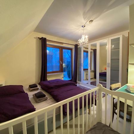 Gartenblick-Oase: Obergeschosswohnung In Hamburgo Exterior foto