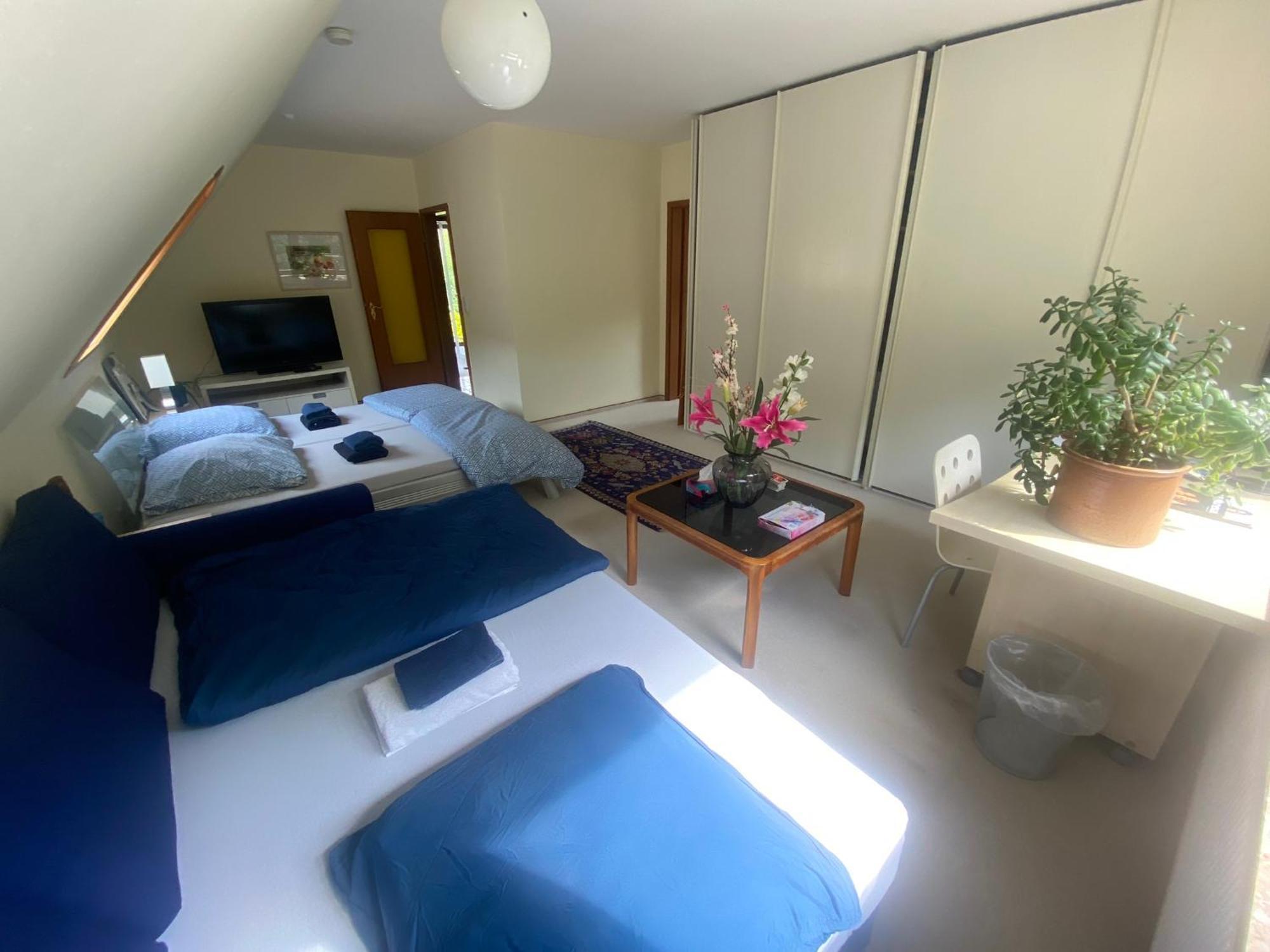 Gartenblick-Oase: Obergeschosswohnung In Hamburgo Exterior foto